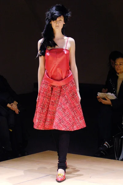 Look 3